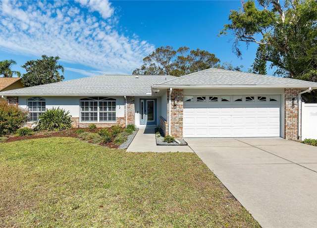 Property at 911 Wee Burn Pl, Sarasota, FL 34243, 3 beds, 2 baths