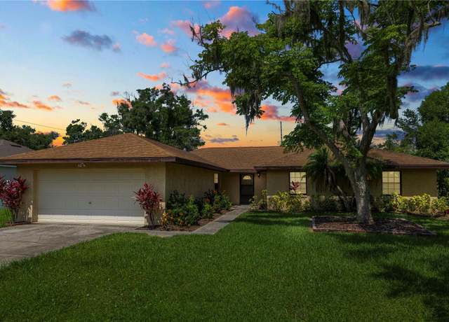 Property at 1917 Lori Ln W, Lakeland, FL 33801, 3 beds, 2 baths