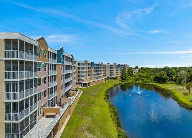 Property at 960 Starkey Rd #7103, Largo, FL 33771, 3 beds, 2 baths