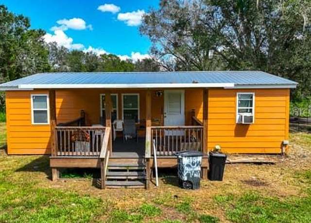 Property at 1918 NW Windy Pine Ave, Arcadia, FL 34266, 3 beds, 2 baths