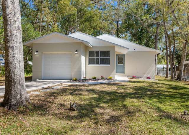 Property at 411 Virginia Ave, Brooksville, FL 34601, 4 beds, 2 baths