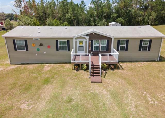 Property at 39404 Bohan Ln, Zephyrhills, FL 33540, 4 beds, 2 baths