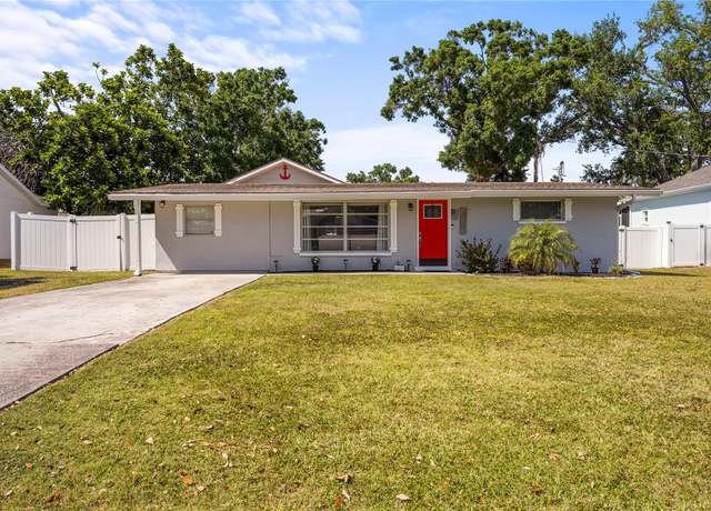 Property at 4311 2nd Ave E, Bradenton, FL 34208, 3 beds, 2 baths