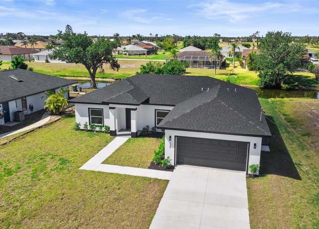 Property at 220 Mark Twain Ln, Rotonda West, FL 33947, 3 beds, 2 baths