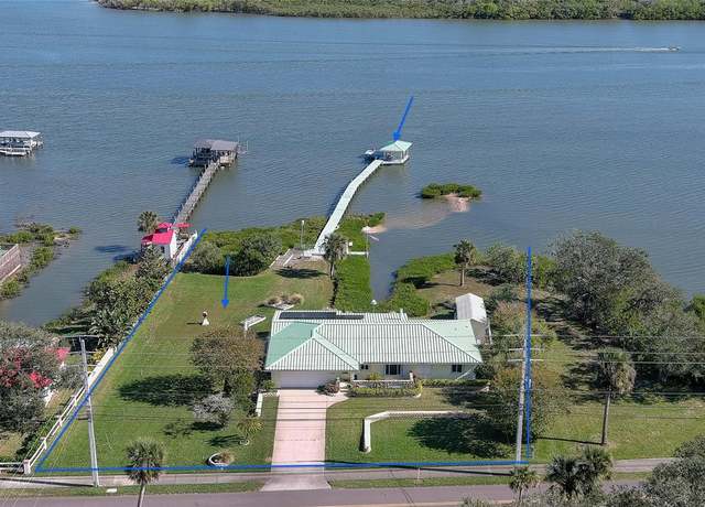 Property at 417 N Riverside Dr, Edgewater, FL 32132, 3 beds, 3 baths