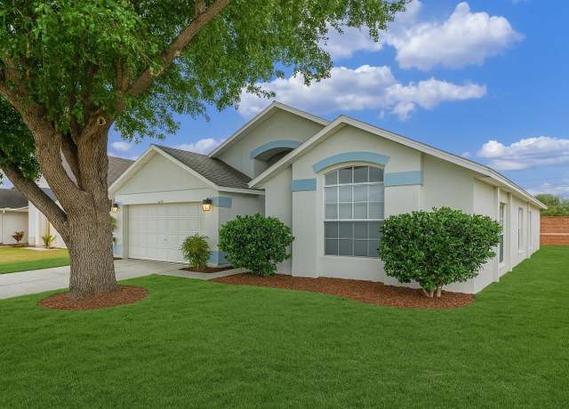 Property at 7925 Magnolia Bend Ct, Kissimmee, FL 34747, 4 beds, 3 baths