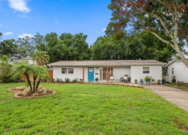 Property at 670 42nd Ave NE, St Petersburg, FL 33703, 3 beds, 2 baths