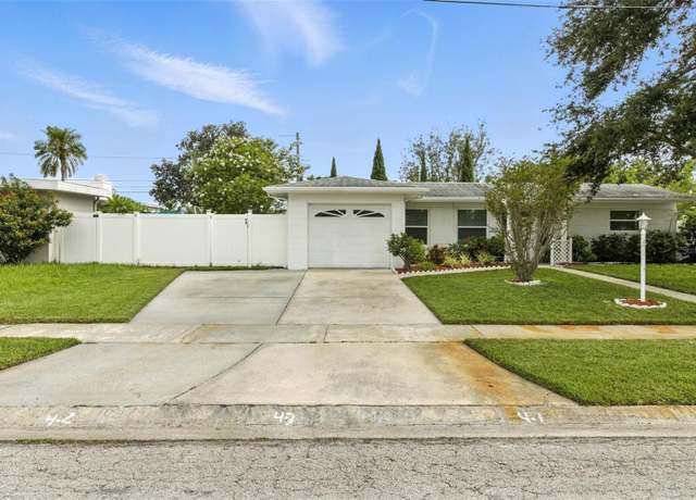 Property at 6119 31st Ave N, St Petersburg, FL 33710, 2 beds, 2 baths