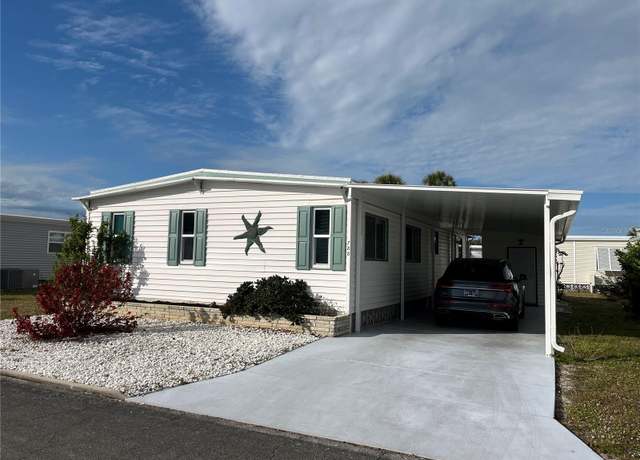 Property at 788 Cervina Dr, Venice, FL 34285, 2 beds, 2 baths