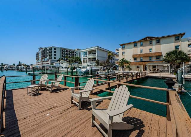 Property at 479 E Shore Dr #8, Clearwater, FL 33767, 4 beds, 2.5 baths