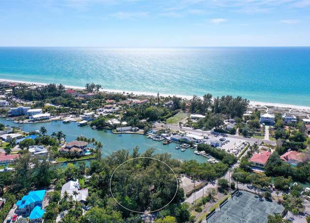 Property at 600 Dream Island Rd, Longboat Key, FL 34228, 3 beds, 2 baths