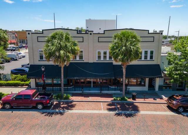 Property at 128 E Magnolia Ave, Eustis, FL 32726, 7 beds, 6 baths