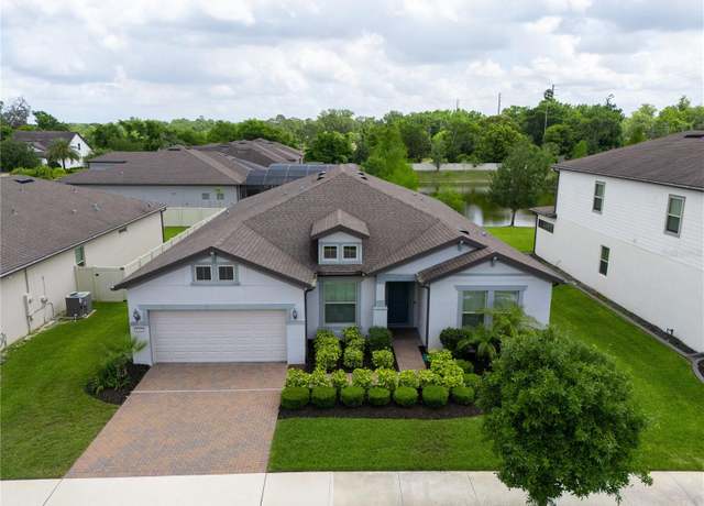 Property at 1975 Filly Trl, Oviedo, FL 32765, 4 beds, 3.5 baths