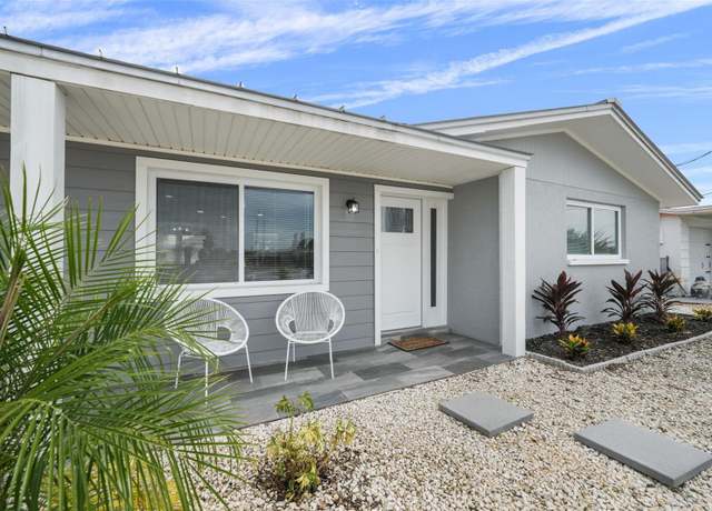Property at 13704 Veronica Dr, Hudson, FL 34667, 2 beds, 1.5 baths