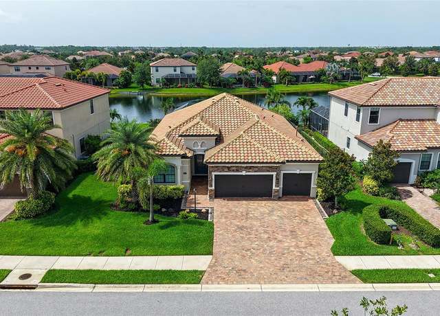 Property at 13220 Swiftwater Way, Lakewood Ranch, FL 34211, 4 beds, 2 baths
