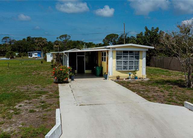 Property at 1330 Kingfisher Dr, Englewood, FL 34224, 2 beds, 1 bath