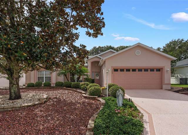 Property at 4803 Sawgrass Lake Cir, Leesburg, FL 34748, 3 beds, 2 baths