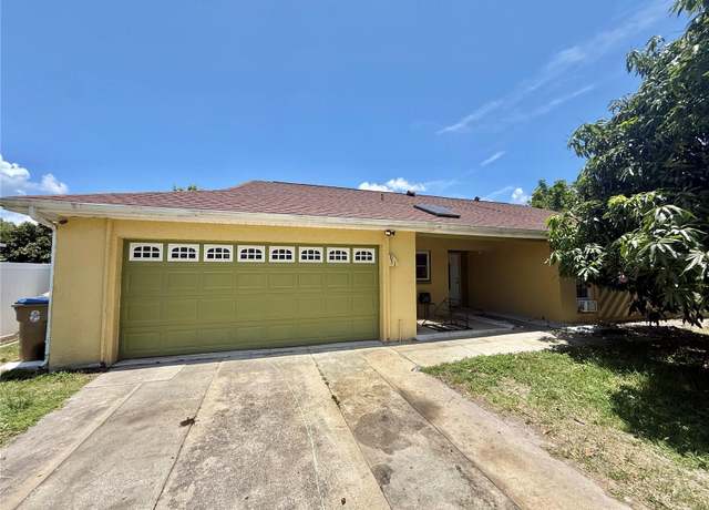 Property at 651 Elderwood Ct, Kissimmee, FL 34743, 4 beds, 3 baths