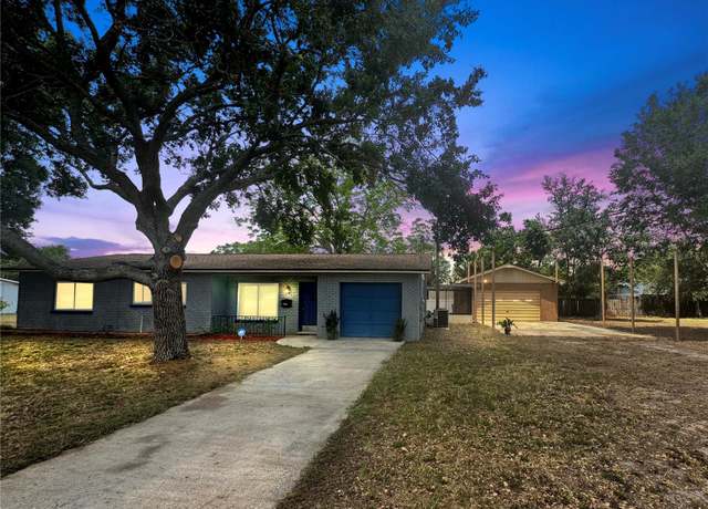 Property at 306 Oak Ave, Brandon, FL 33510, 3 beds, 2 baths