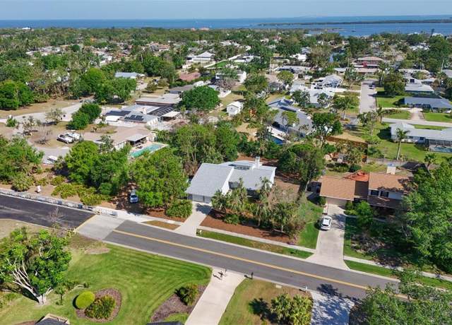 Property at 7816 15th Ave NW, Bradenton, FL 34209, 3 beds, 2 baths