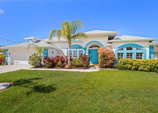 Property at 116 Tournament Rd, Rotonda West, FL 33947, 3 beds, 3 baths