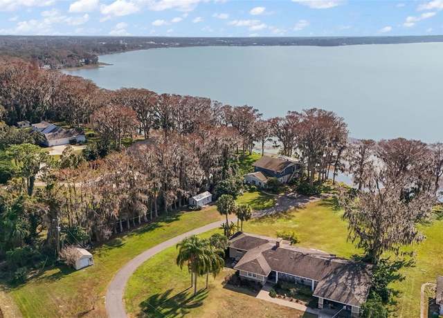 Property at 1702 N County Road 452, Eustis, FL 32726, 3 beds, 2 baths