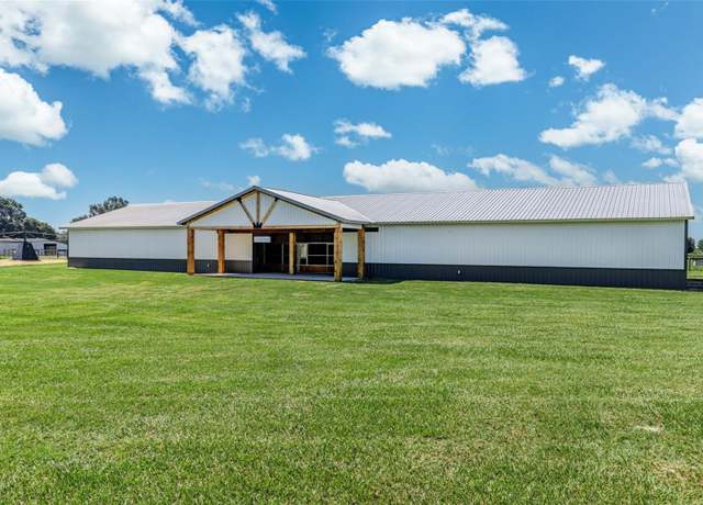 Property at 1285 NW 102nd Blvd, Wildwood, FL 34785, 4 beds, 2.5 baths