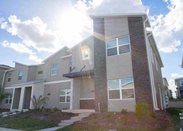Property at 1038 Splash Shot Pl, Davenport, FL 33896, 5 beds, 4 baths