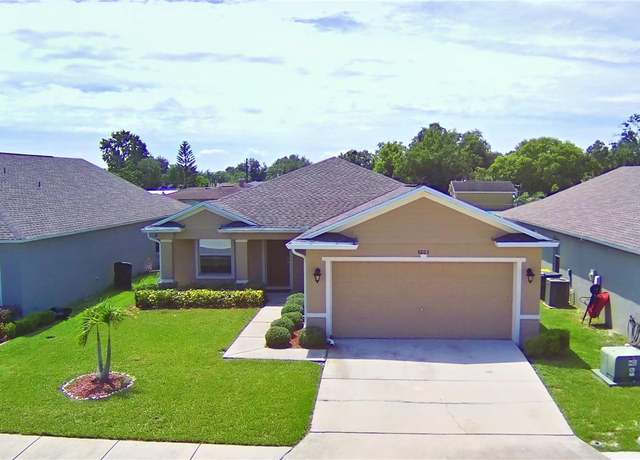 Property at 8203 Campbell Crossing Cir, Lakeland, FL 33810, 3 beds, 2 baths