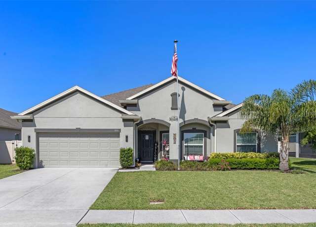 Property at 1806 Westerham Ave, St Cloud, FL 34771, 3 beds, 2.5 baths
