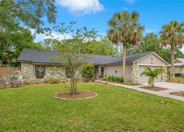 Property at 2901 Autumnwood Trl, Apopka, FL 32703, 4 beds, 2 baths