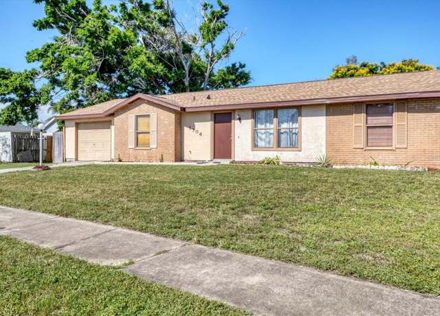Property at 3706 66th St W, Bradenton, FL 34209, 2 beds, 2 baths