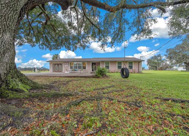 Property at 5111 Smith Ryals Rd, Plant City, FL 33567, 4 beds, 2 baths