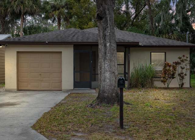 Property at 627 Clark St, Daytona Beach, FL 32114, 2 beds, 1 bath