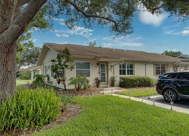 Property at 322 Gloucester Blvd #322, Sun City Center, FL 33573, 1 bed, 1.5 baths