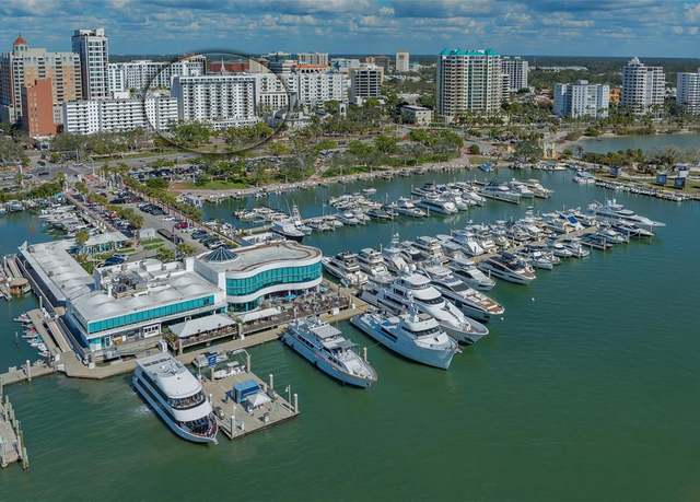 Property at 101 S Gulfstream Ave Unit 4J, Sarasota, FL 34236, 1 bed, 2 baths