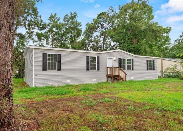 Property at 2550 E Earth St, Inverness, FL 34453, 4 beds, 2 baths