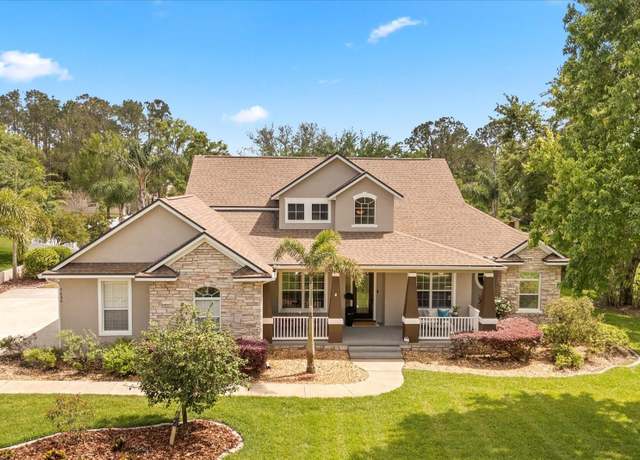 Property at 7636 Lake Angelina Dr, Mount Dora, FL 32757, 4 beds, 3 baths