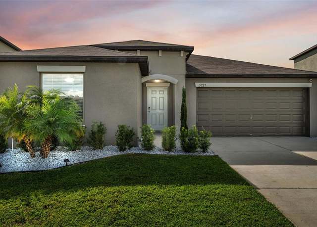 Property at 5727 Keaton Springs Dr, Lakeland, FL 33811, 4 beds, 2 baths