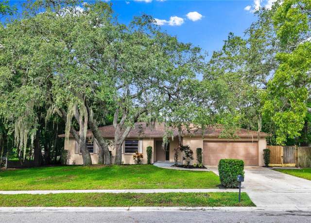 Property at 1016 Kirk St, Orlando, FL 32808, 4 beds, 2 baths