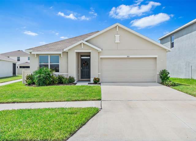 Property at 5871 Halewood Way, Wesley Chapel, FL 33545, 3 beds, 2 baths