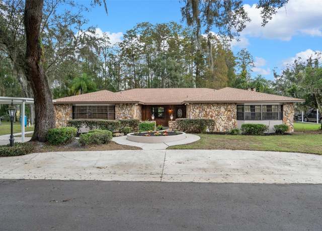 Property at 19019 3rd St NE, Lutz, FL 33549, 5 beds, 3 baths