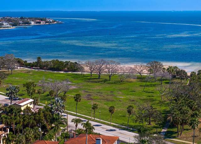 Property at 1200 N Shore Dr NE #204, St Petersburg, FL 33701, 2 beds, 2 baths