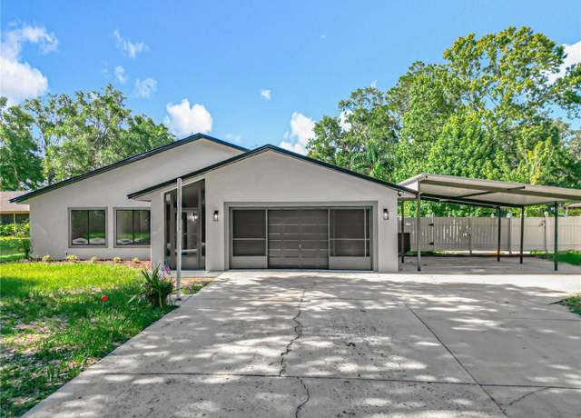 Property at 28432 Tammi Dr, Tavares, FL 32778, 4 beds, 2 baths