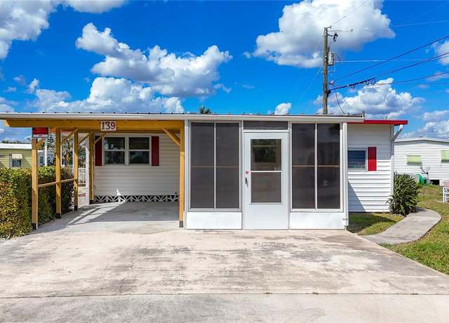Property at 139 Gaslight Ave, North Fort Myers, FL 33917, 2 beds, 1.5 baths