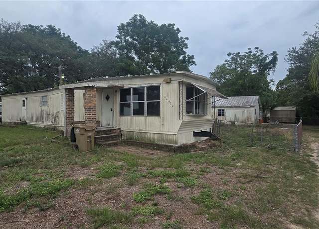Property at 4634 Sunnyside Dr, Fruitland Park, FL 34731, 2 beds, 1 bath