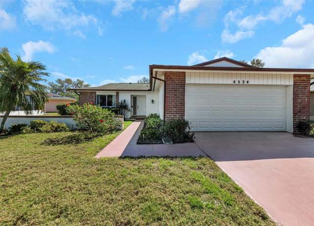 Property at 4534 Great Lakes Dr S, Clearwater, FL 33762, 2 beds, 2 baths