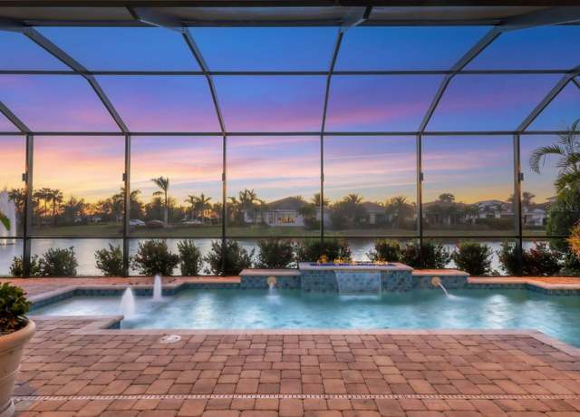 Property at 5058 Surfside Cir, Lakewood Ranch, FL 34211, 3 beds, 3 baths