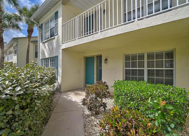 Property at 208 Silver Lake Dr #101, Venice, FL 34292, 2 beds, 2 baths