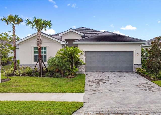 Property at 19060 Moscato Ct, Venice, FL 34293, 4 beds, 3 baths